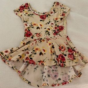 High-Low floral shirt 🌸🌼